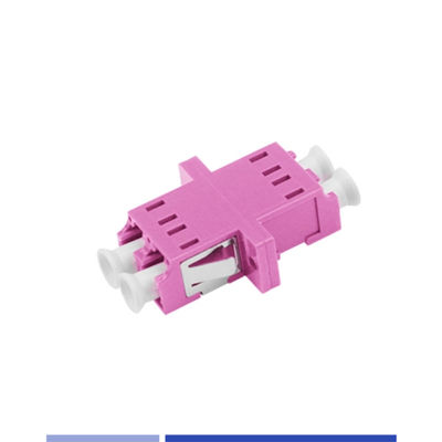 kopen OM4 LC UPC Duplex Connector Hoog efficiënt veelzijdig met flens magenta online vervaardiging